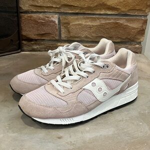 Saucony Women's Beige and White Sneakers